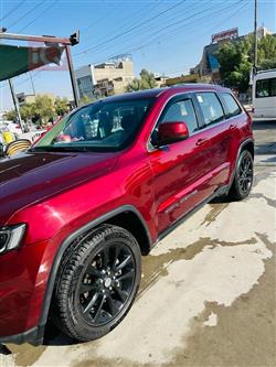 جيب جراند شيروكي